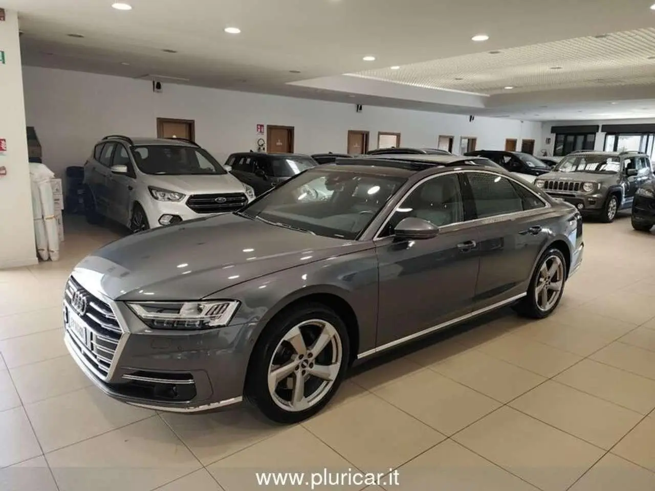 Photo 1 : Audi A8 2018 Hybride