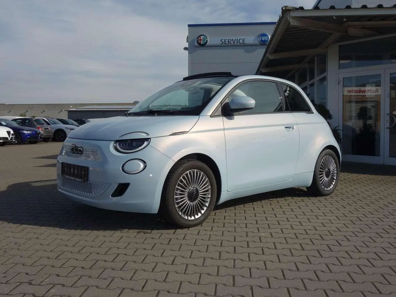 Photo 1 : Fiat 500 2023 Electric