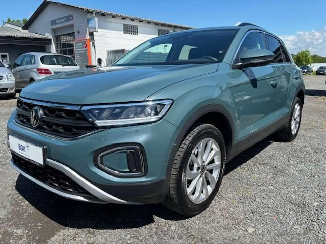 Photo 1 : Volkswagen T-roc 2023 Petrol