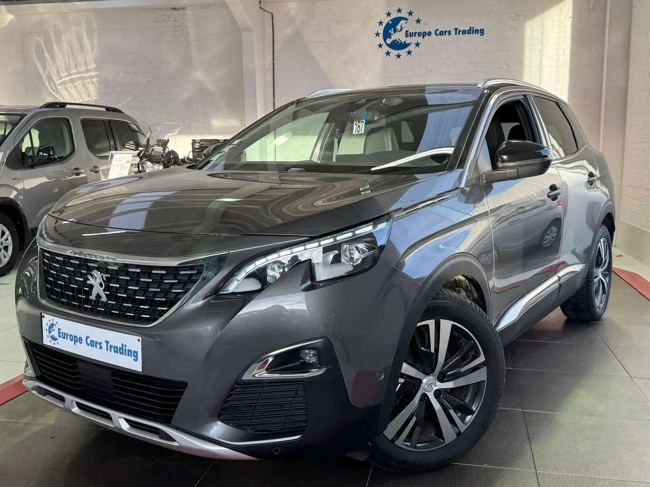 Photo 1 : Peugeot 3008 2018 Petrol