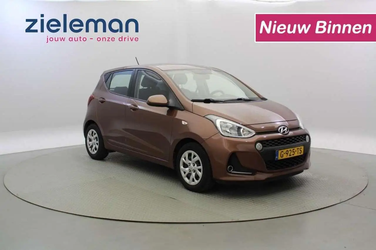 Photo 1 : Hyundai I10 2020 Essence