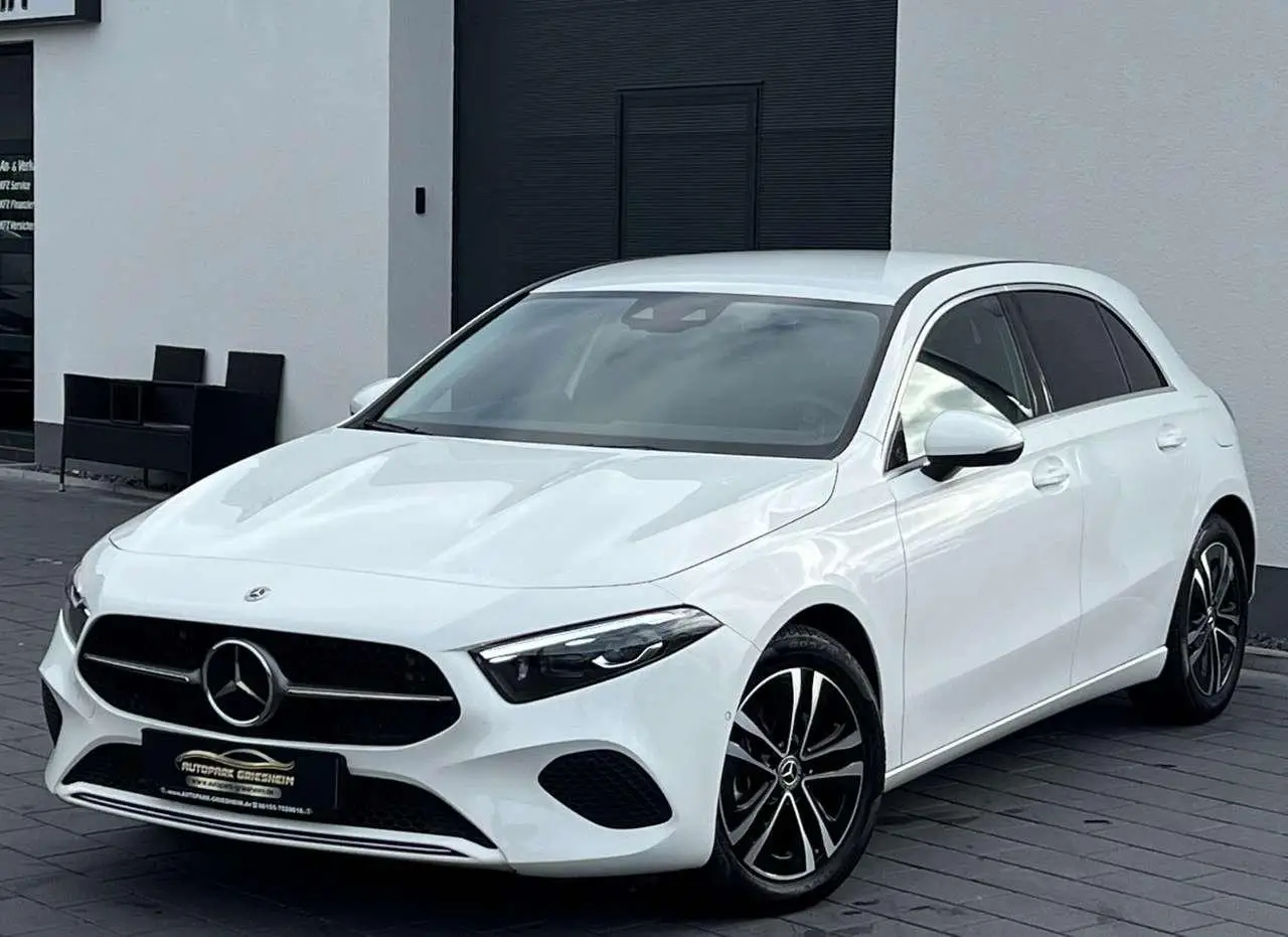 Photo 1 : Mercedes-benz Classe A 2023 Essence