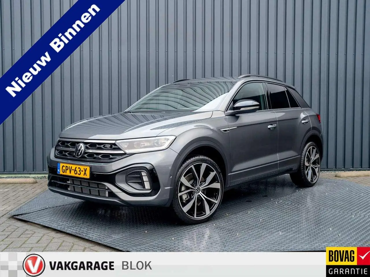 Photo 1 : Volkswagen T-roc 2024 Petrol