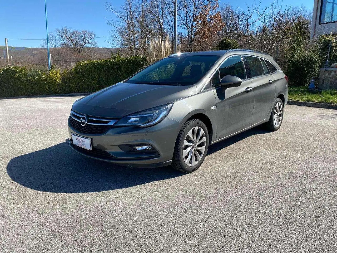 Photo 1 : Opel Astra 2018 Autres