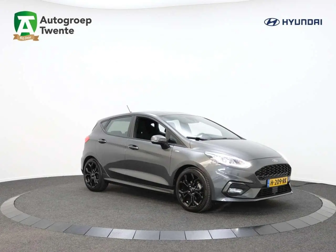 Photo 1 : Ford Fiesta 2020 Petrol