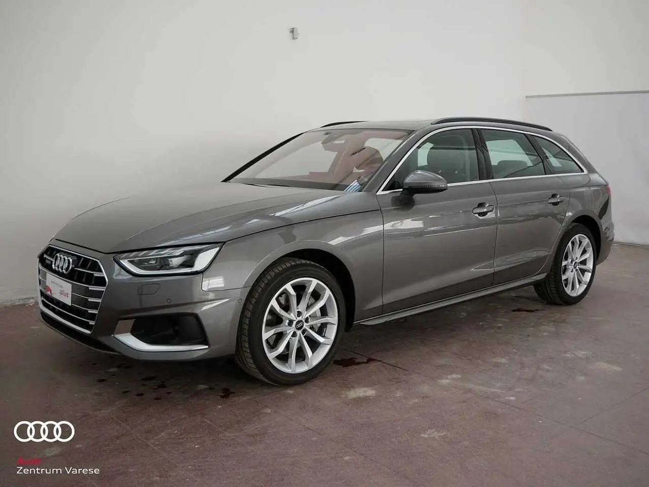 Photo 1 : Audi A4 2022 Hybride