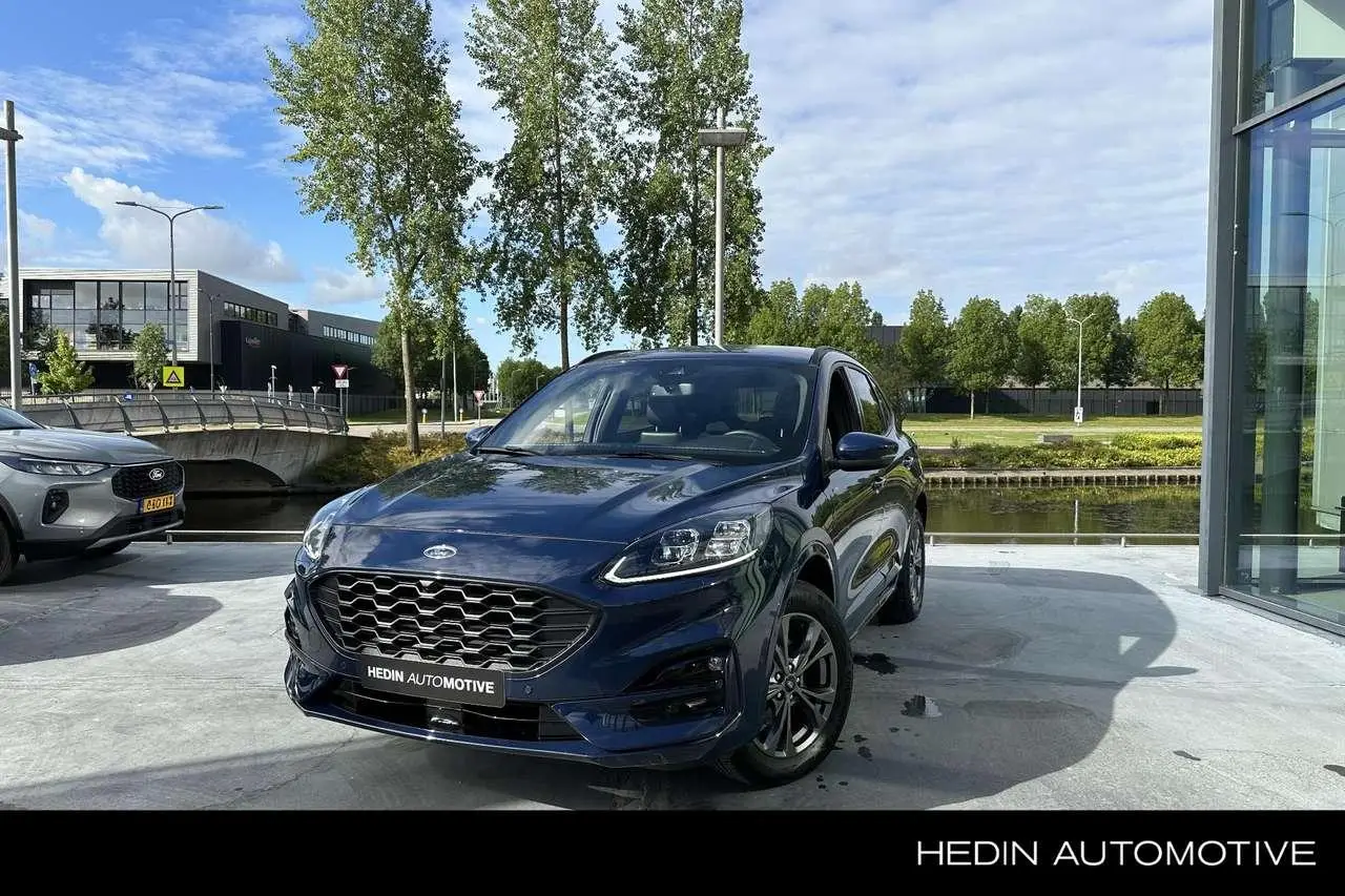 Photo 1 : Ford Kuga 2023 Hybrid