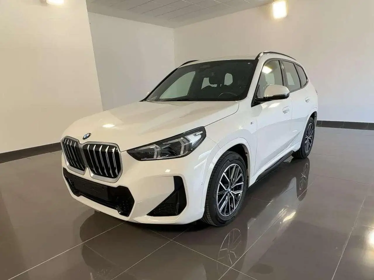 Photo 1 : Bmw X1 2022 Hybride