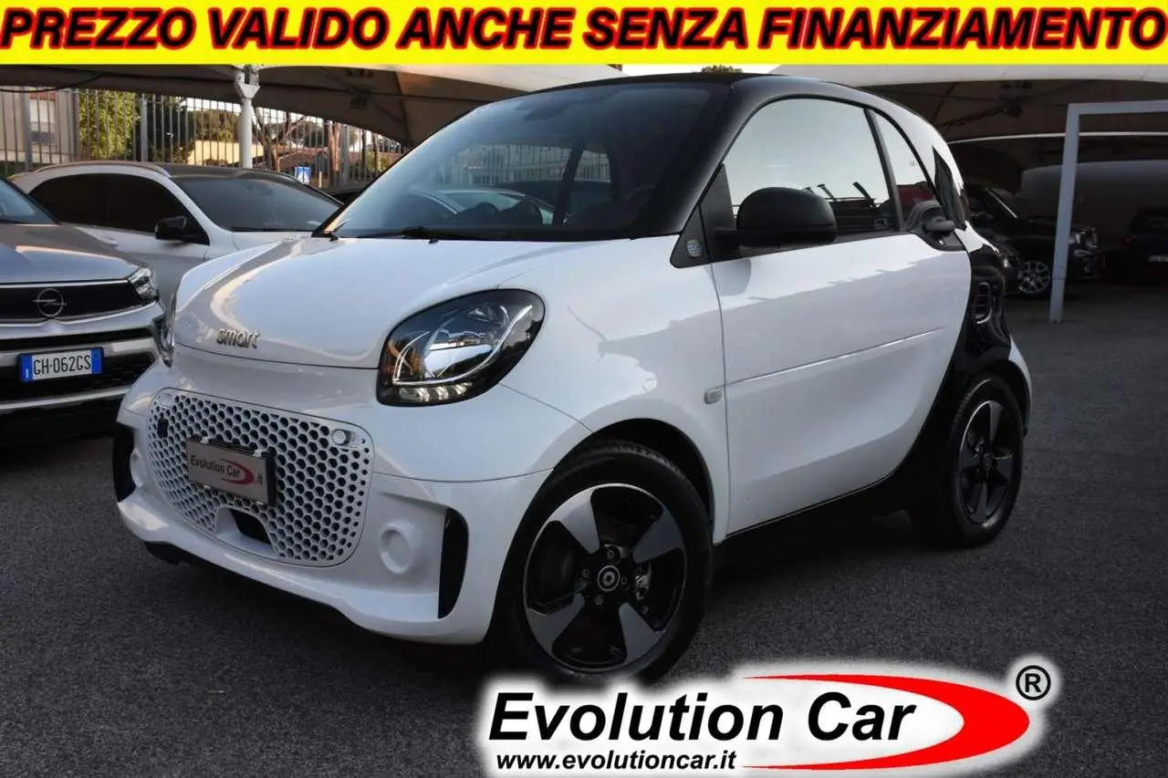 Photo 1 : Smart Fortwo 2021 Electric