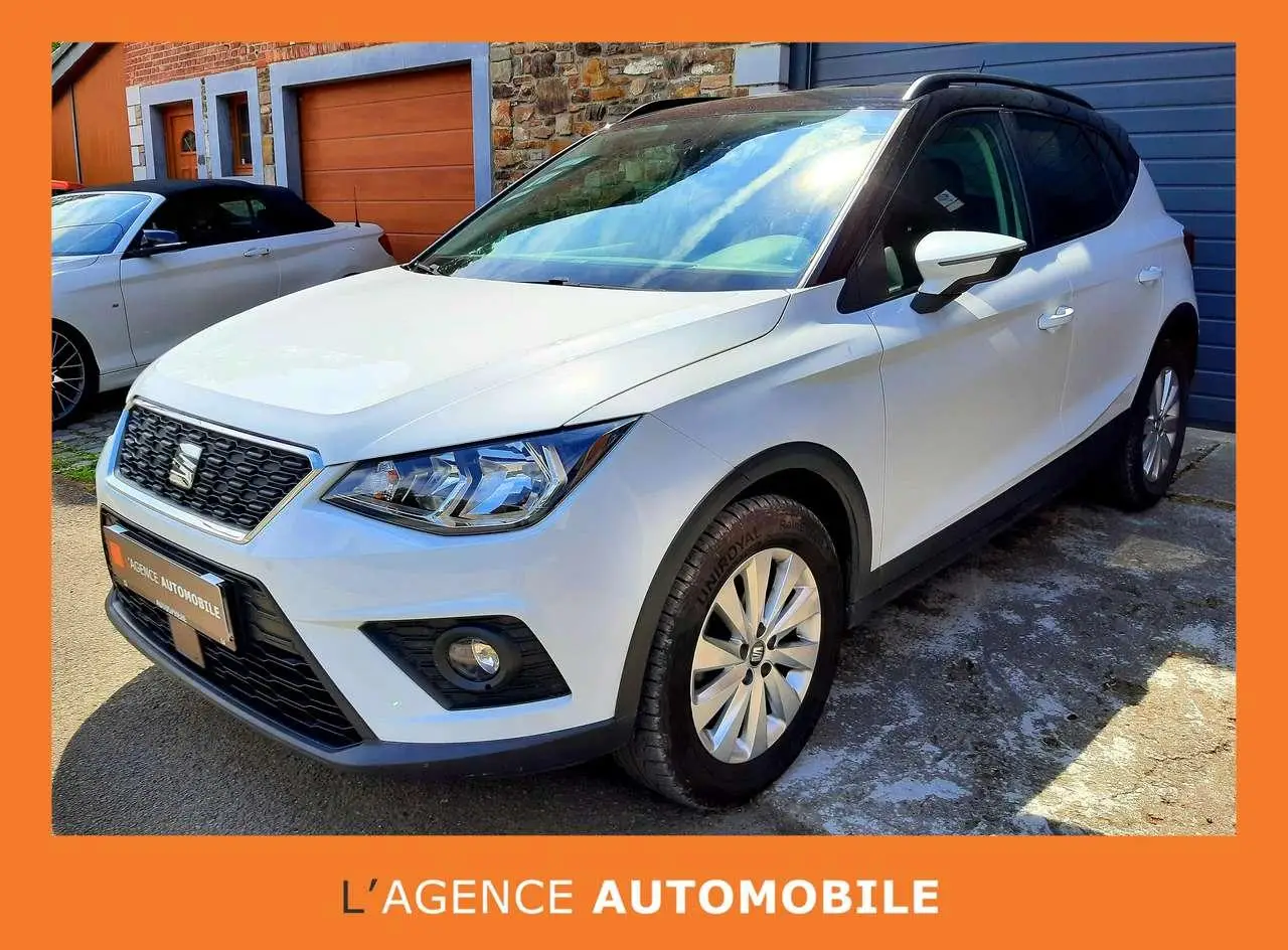 Photo 1 : Seat Arona 2020 Essence