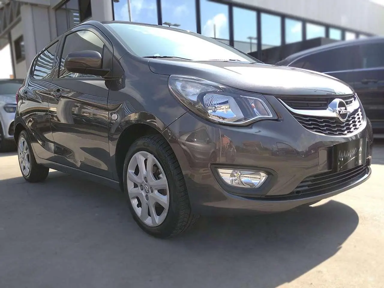 Photo 1 : Opel Karl 2016 Petrol