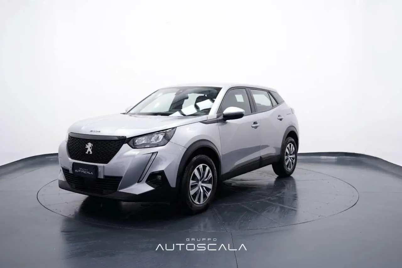 Photo 1 : Peugeot 2008 2021 Petrol