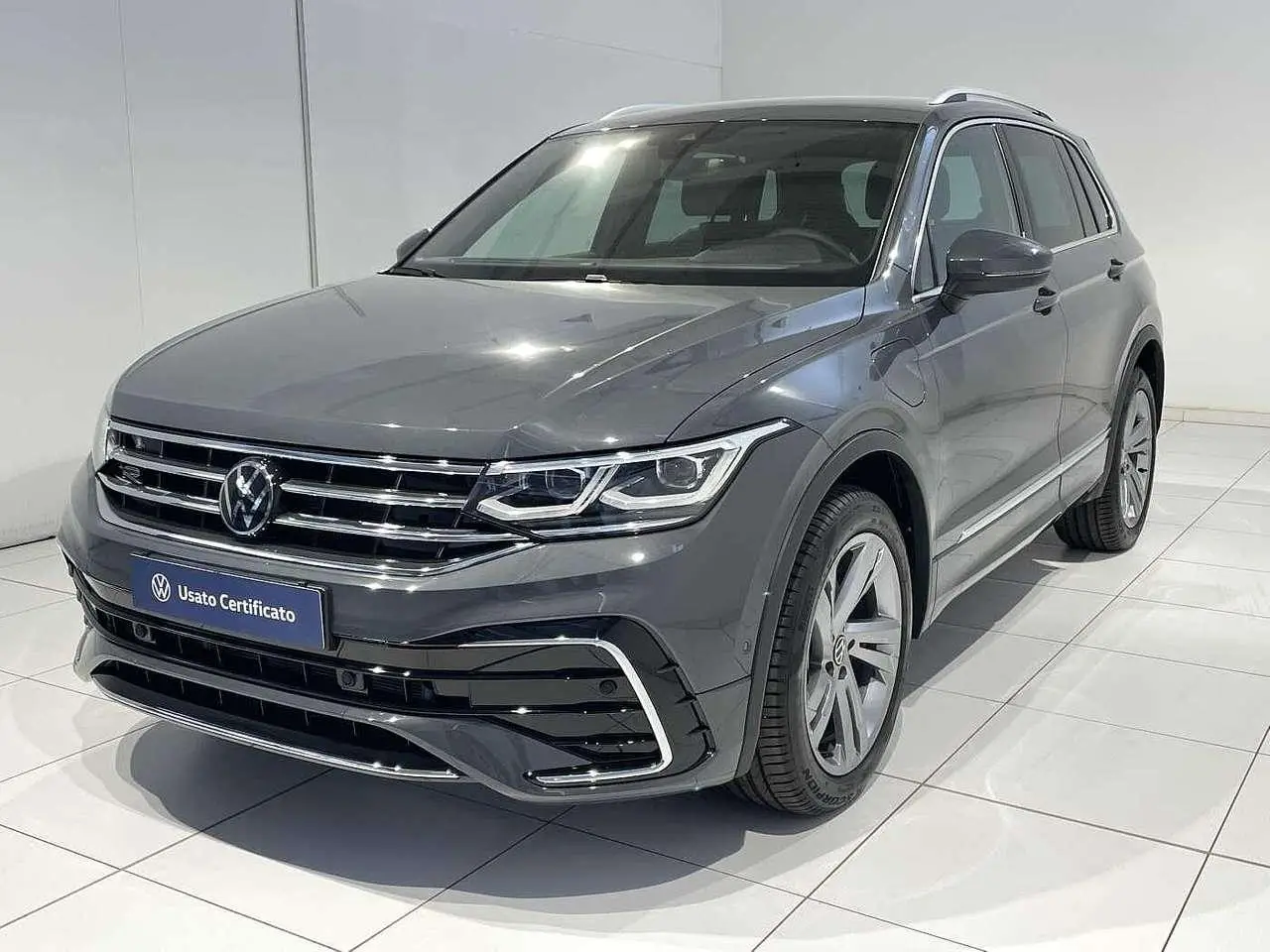 Photo 1 : Volkswagen Tiguan 2023 Hybride