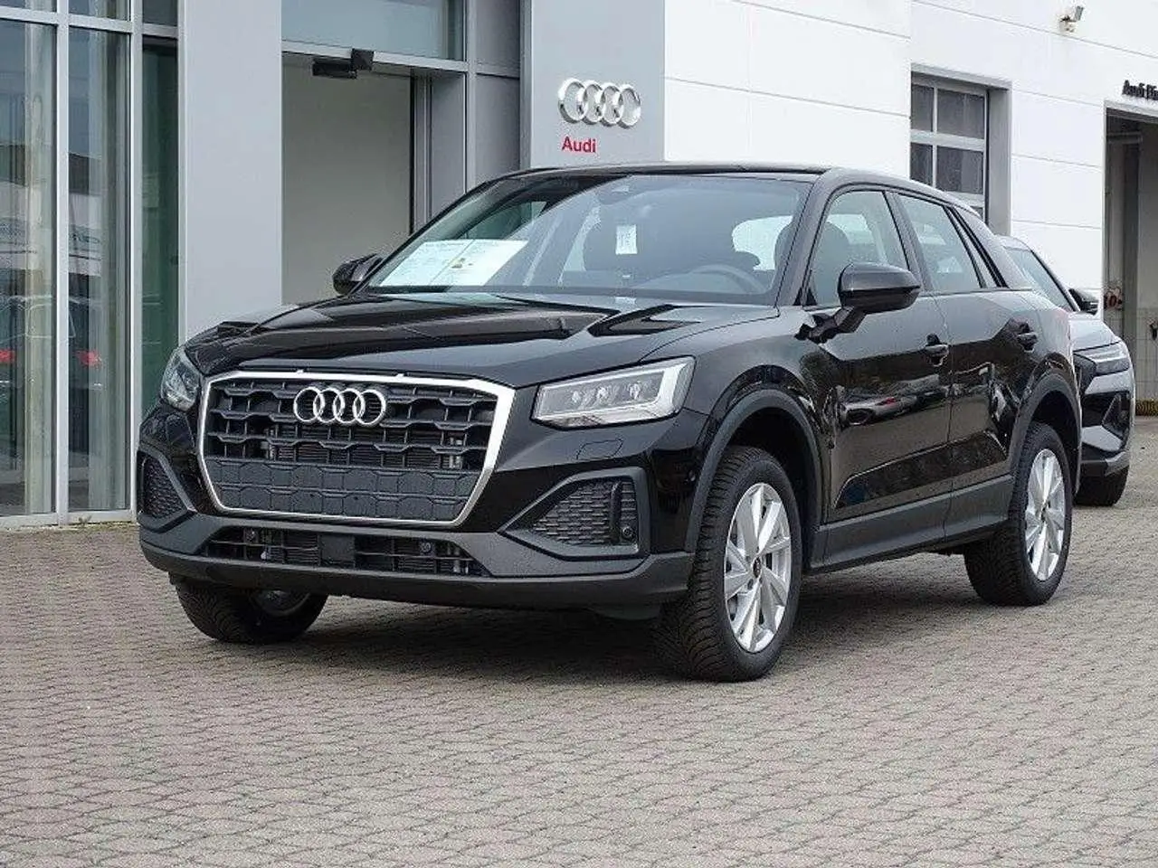 Photo 1 : Audi Q2 2024 Essence