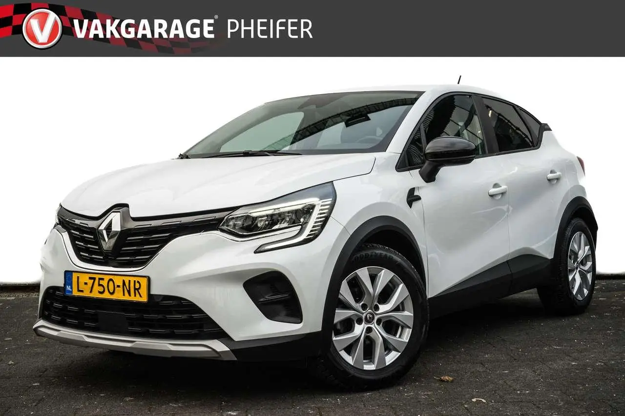 Photo 1 : Renault Captur 2021 Essence