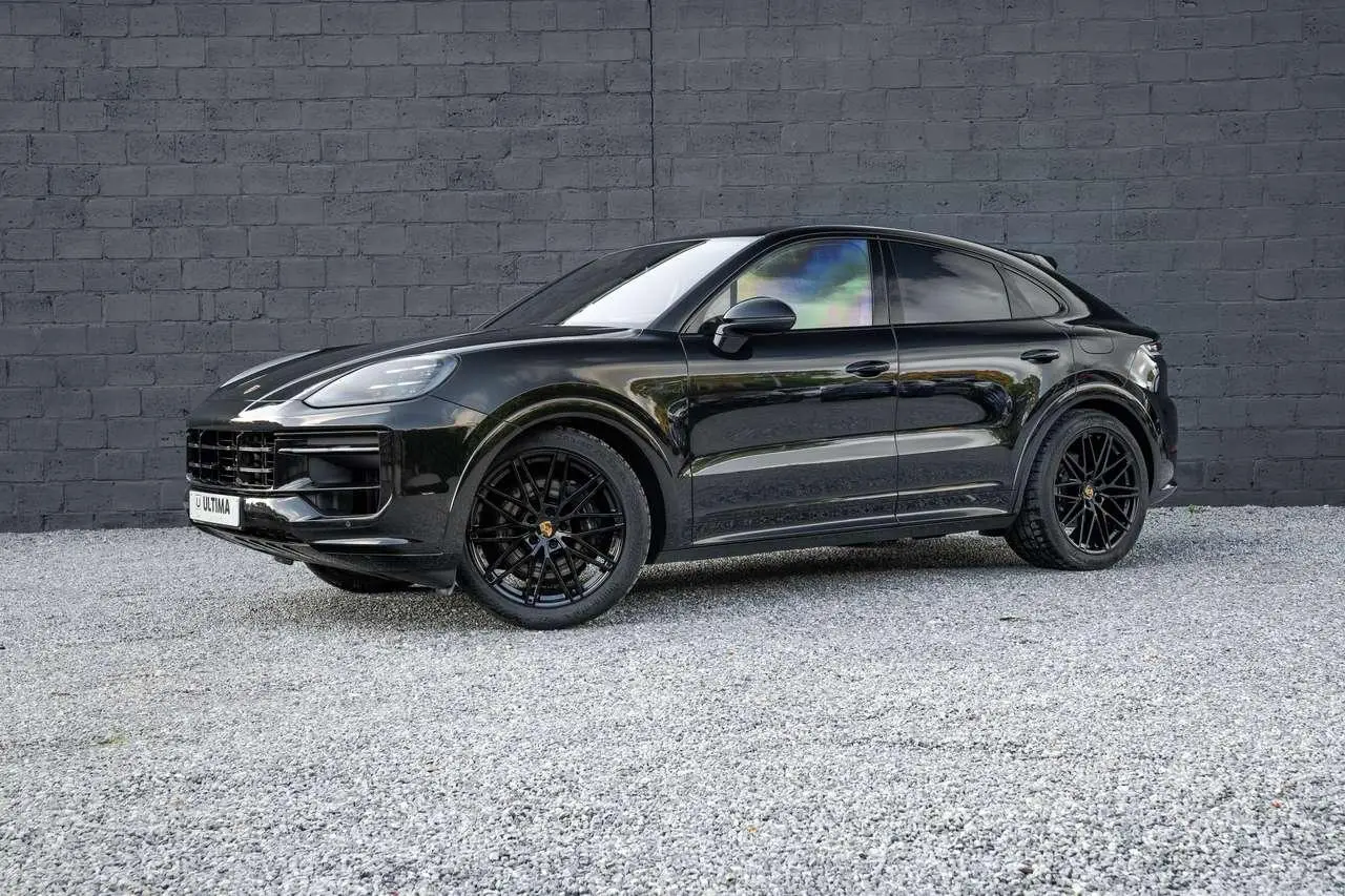 Photo 1 : Porsche Cayenne 2023 Hybride