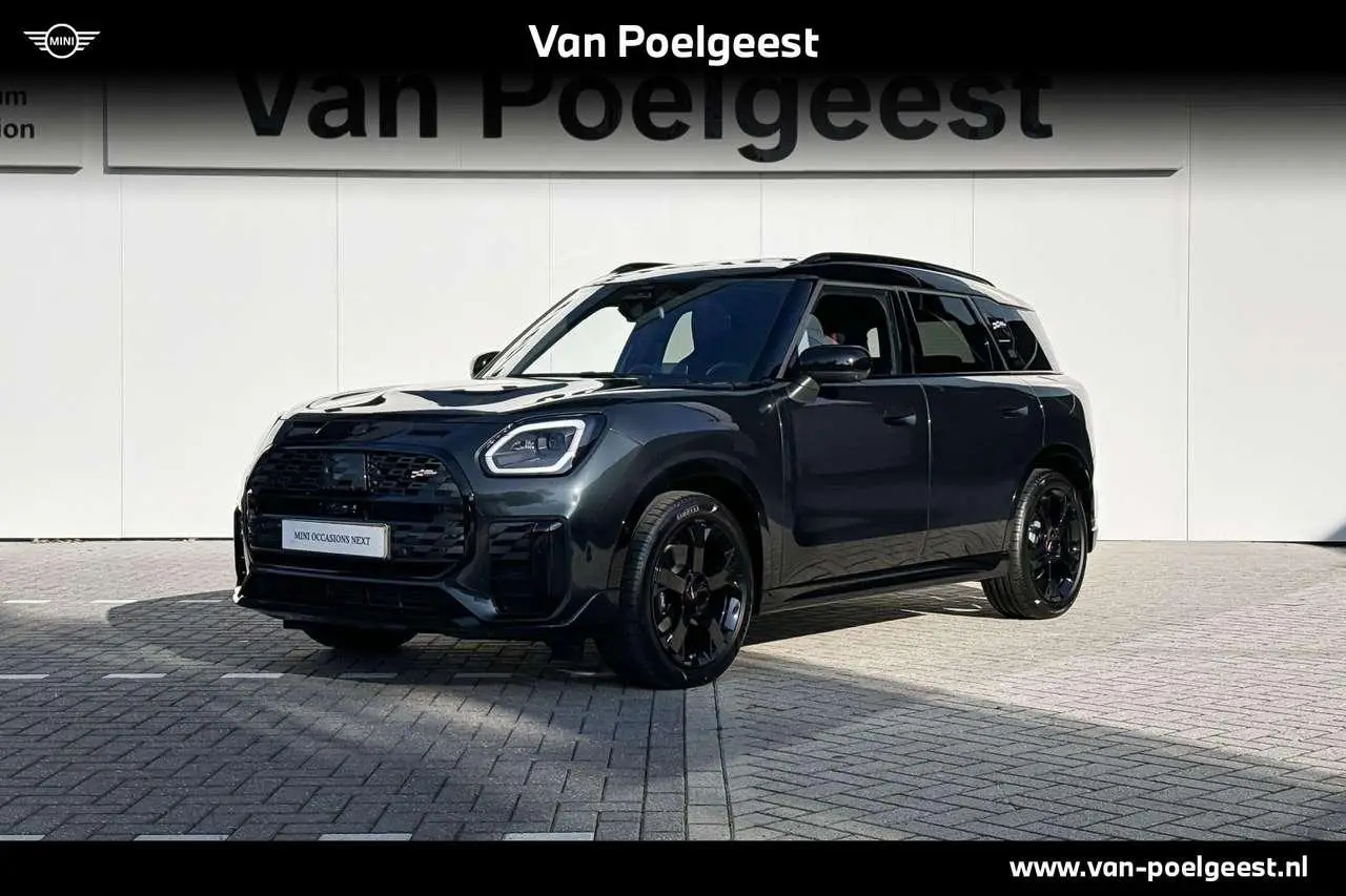 Photo 1 : Mini John Cooper Works 2024 Petrol