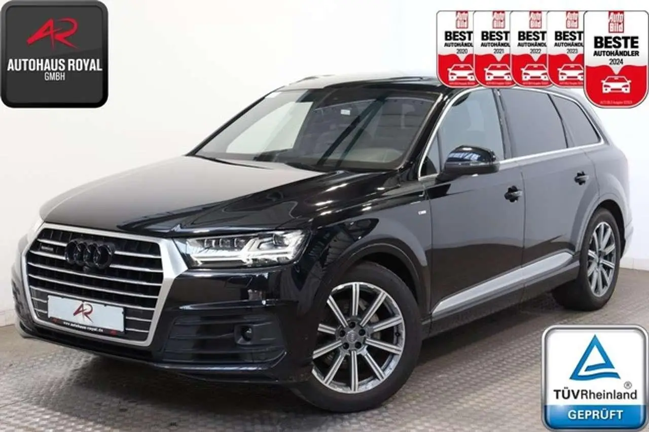 Photo 1 : Audi Q7 2018 Diesel