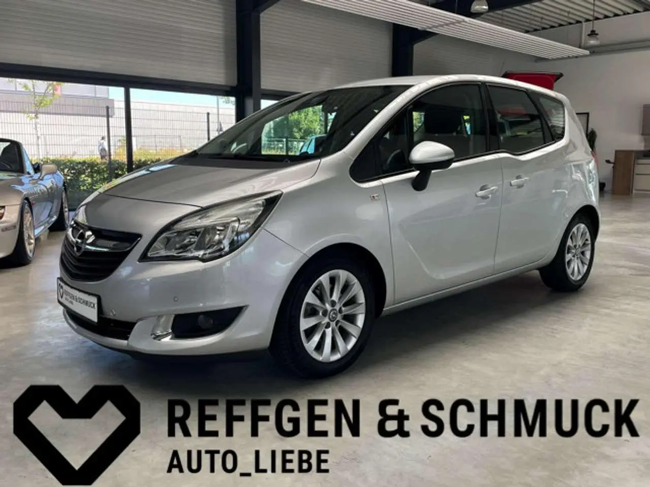 Photo 1 : Opel Meriva 2015 Petrol