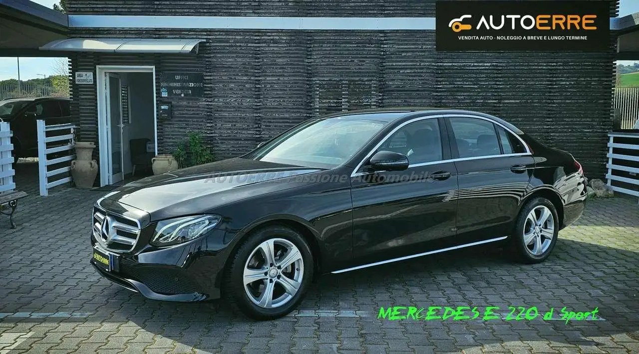 Photo 1 : Mercedes-benz Classe E 2017 Diesel