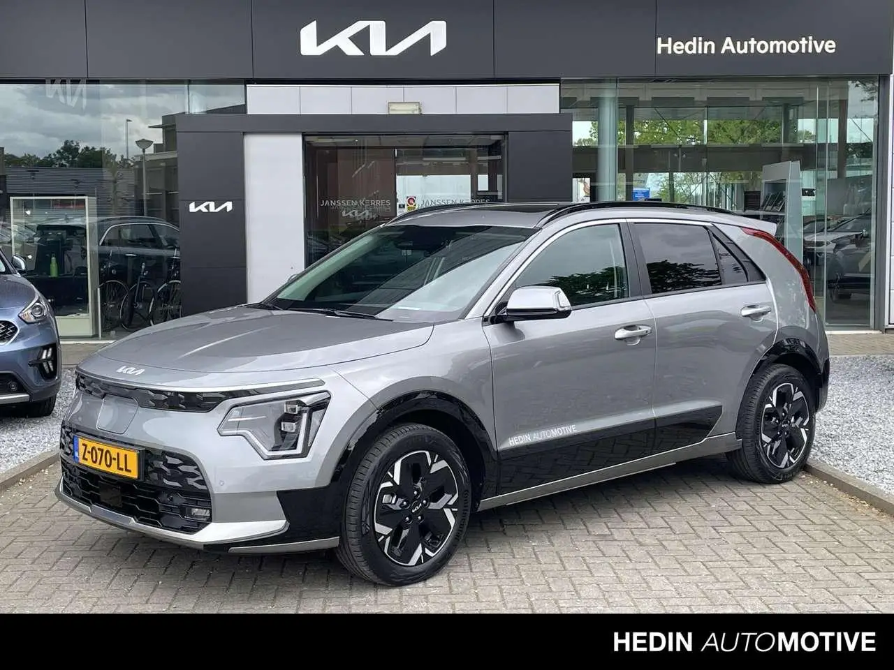 Photo 1 : Kia E-niro 2024 Électrique