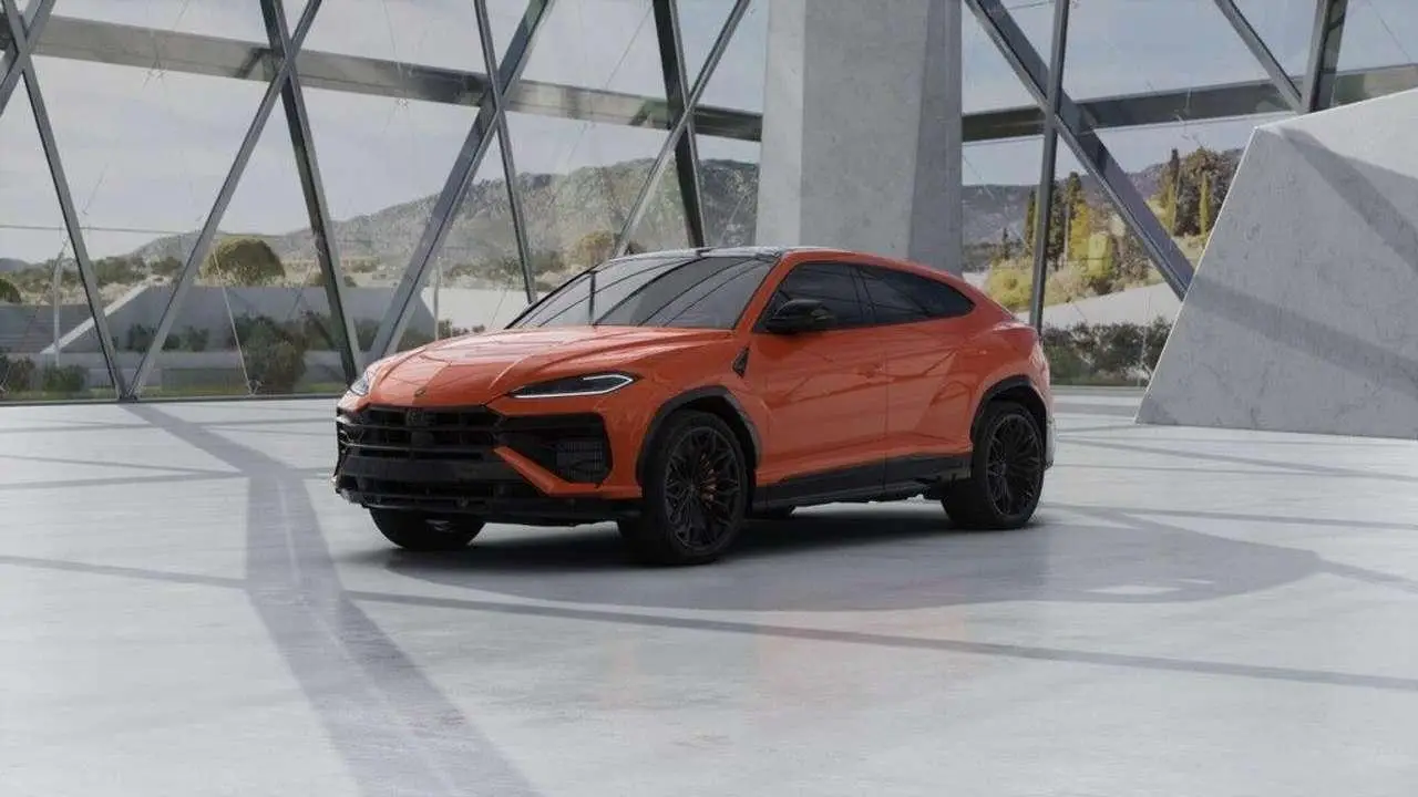 Photo 1 : Lamborghini Urus 2024 Essence