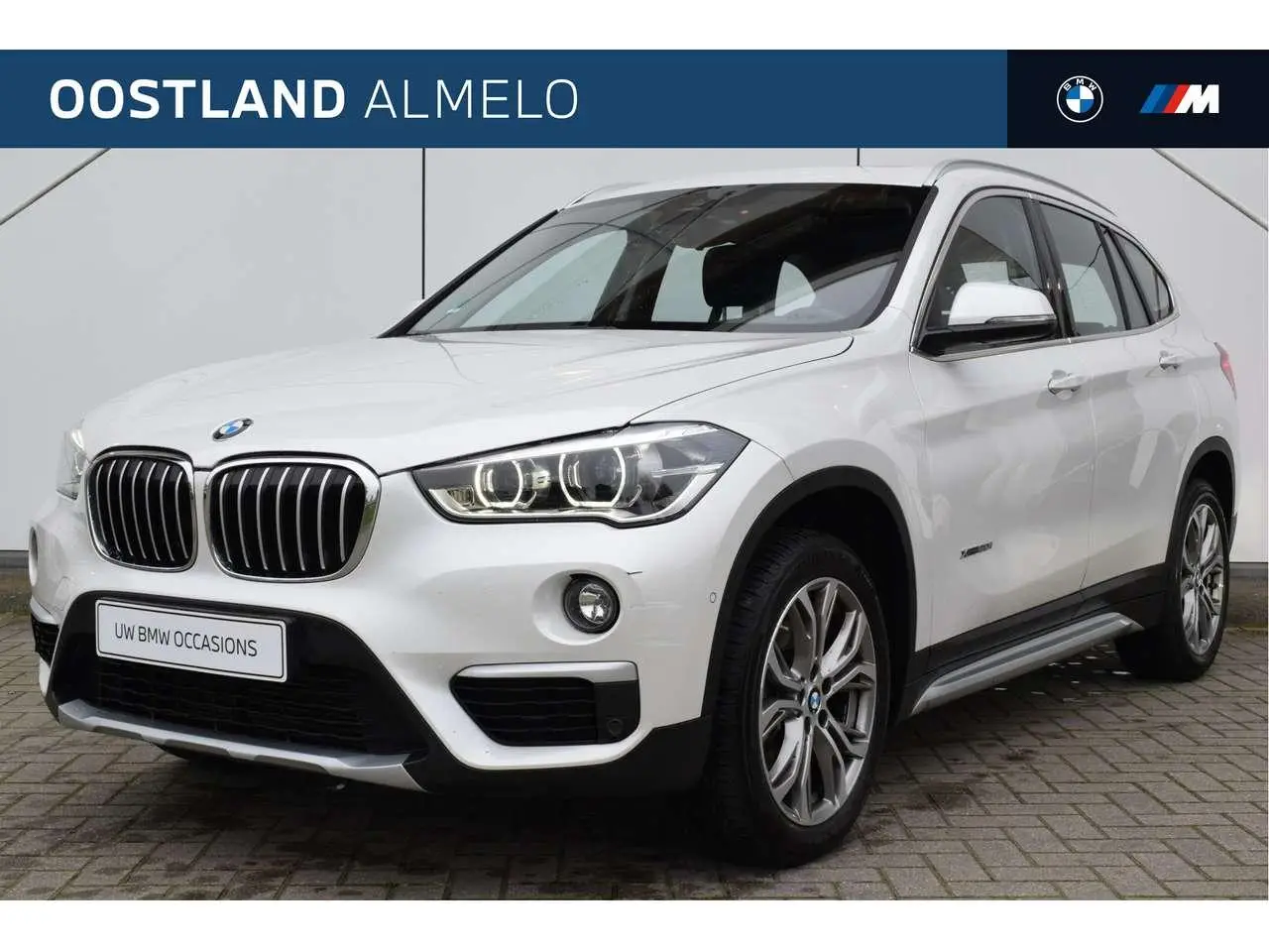 Photo 1 : Bmw X1 2017 Petrol