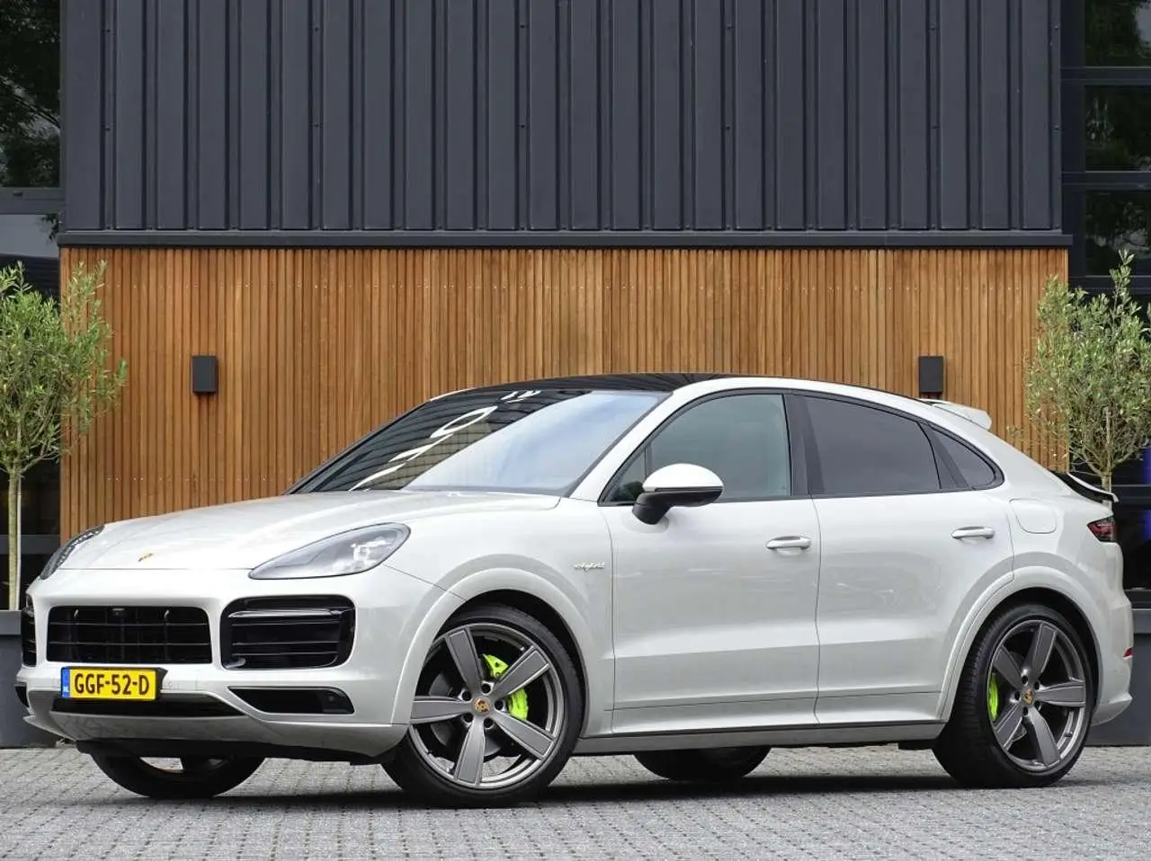 Photo 1 : Porsche Cayenne 2021 Hybrid