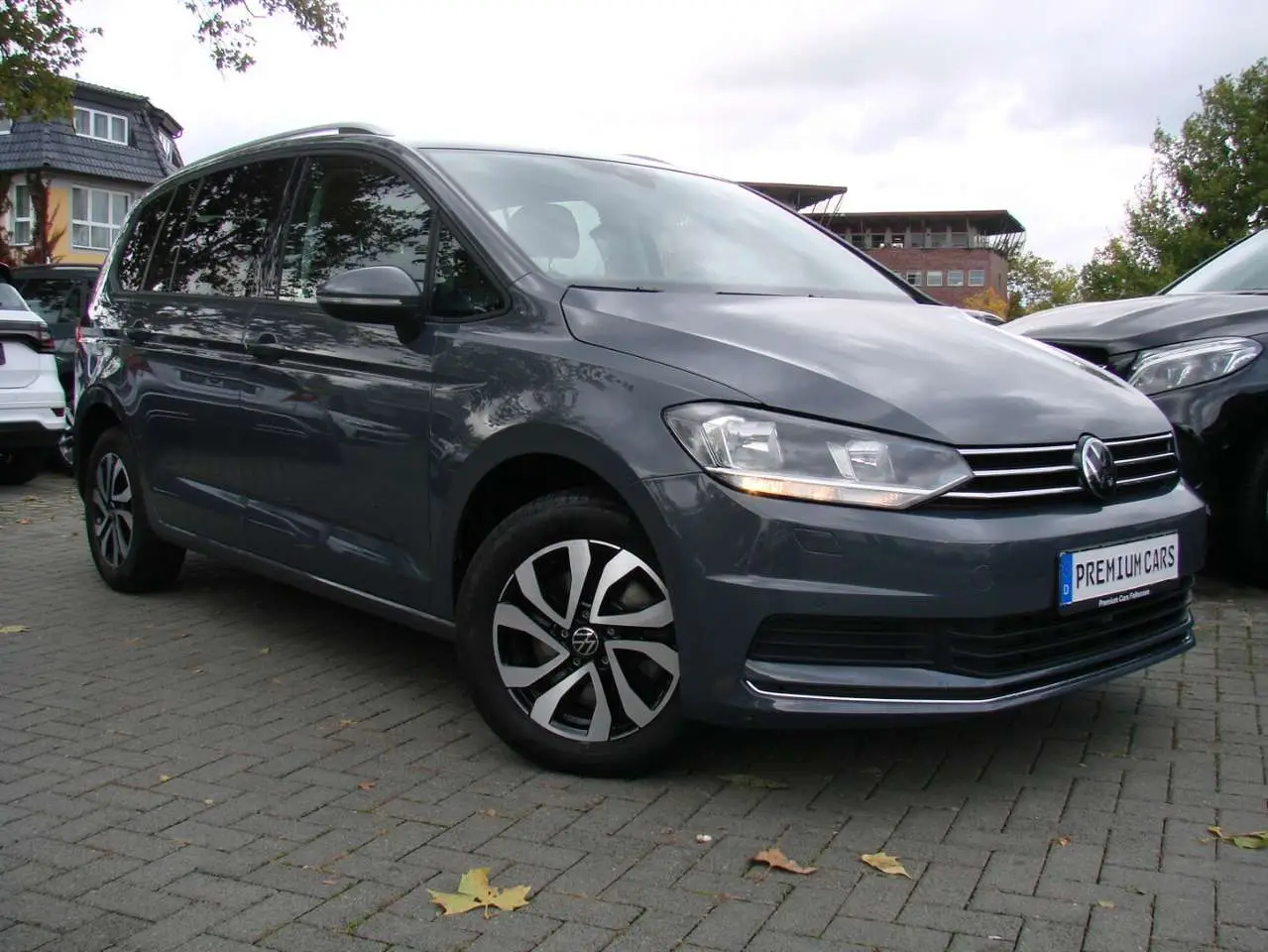 Photo 1 : Volkswagen Touran 2023 Diesel