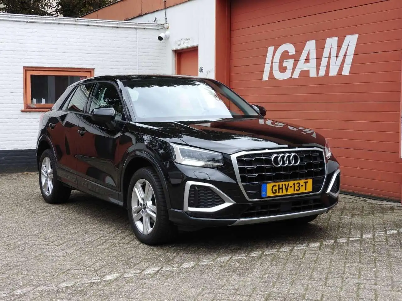 Photo 1 : Audi Q2 2021 Petrol