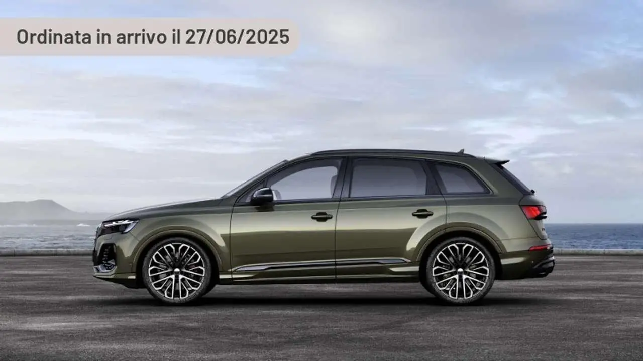 Photo 1 : Audi Sq7 2024 Petrol