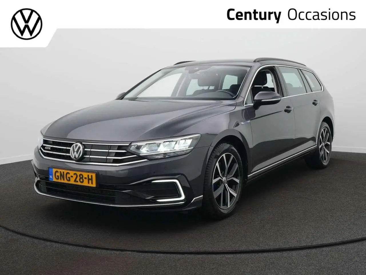 Photo 1 : Volkswagen Passat 2020 Hybrid