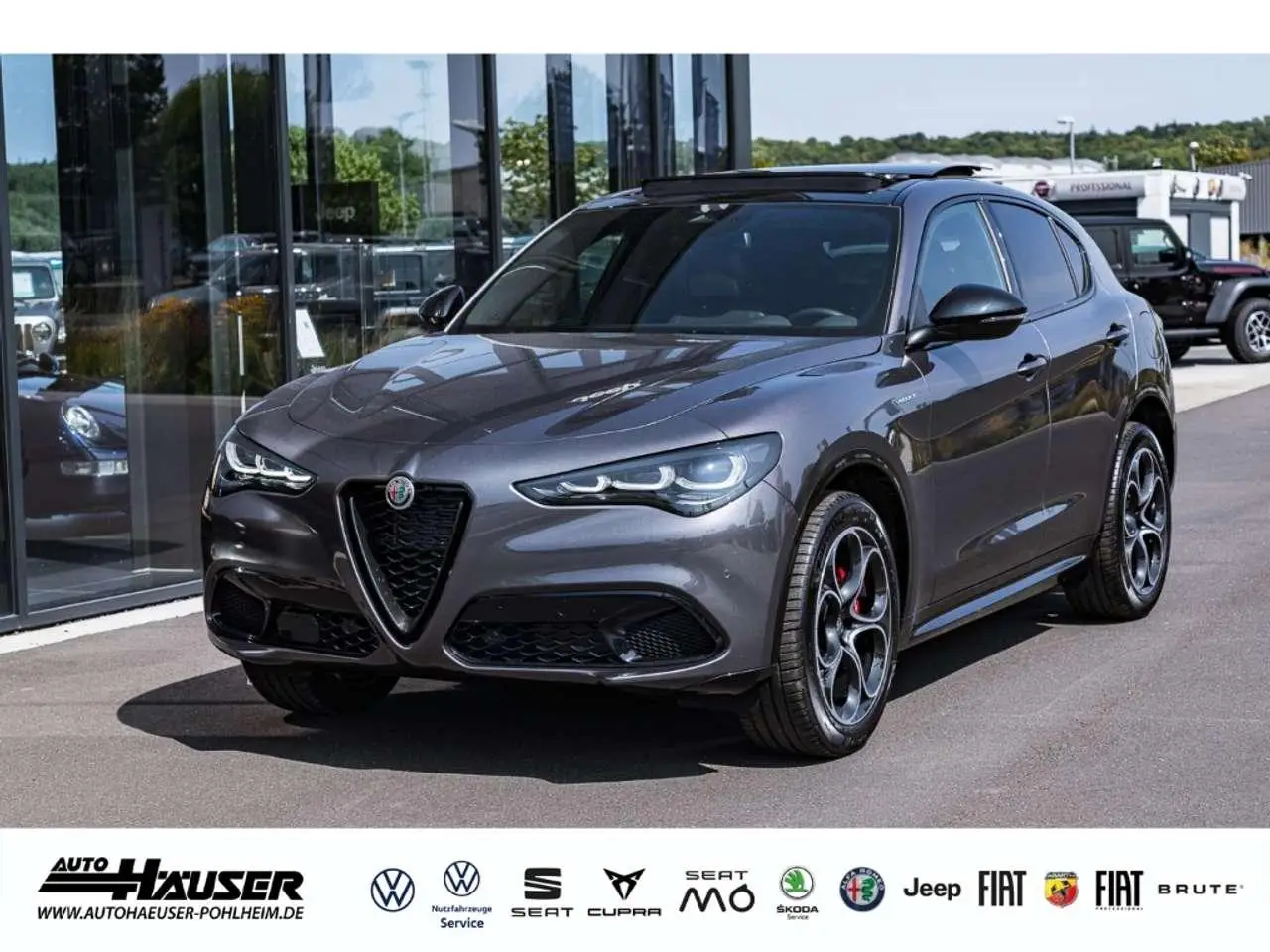 Photo 1 : Alfa Romeo Stelvio 2024 Essence