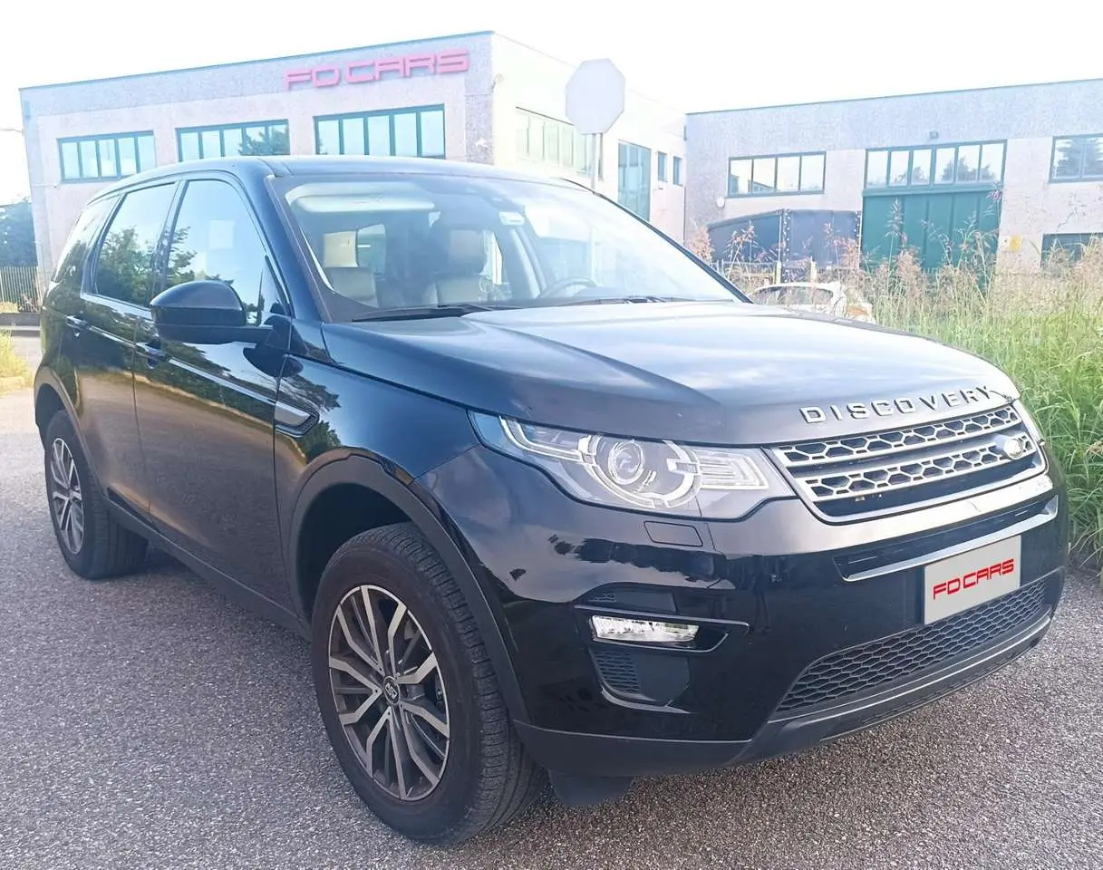 Photo 1 : Land Rover Discovery 2018 Diesel