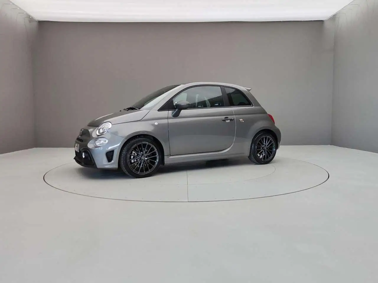 Photo 1 : Abarth 595 2024 Petrol