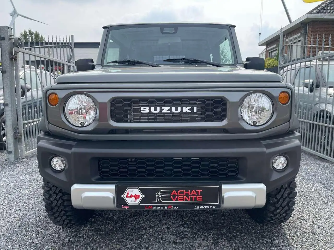 Photo 1 : Suzuki Jimny 2024 Essence