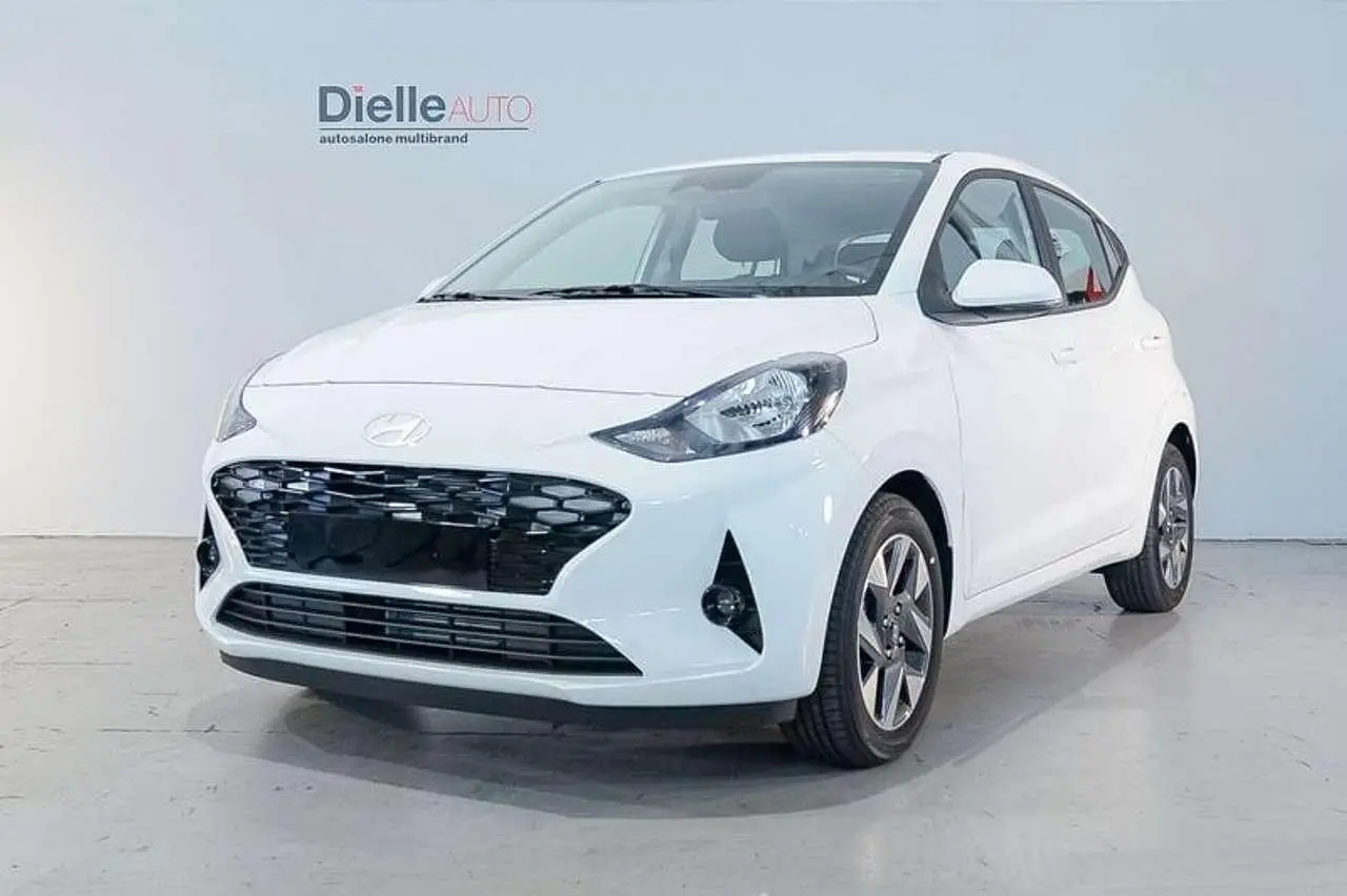 Photo 1 : Hyundai I10 2024 Essence