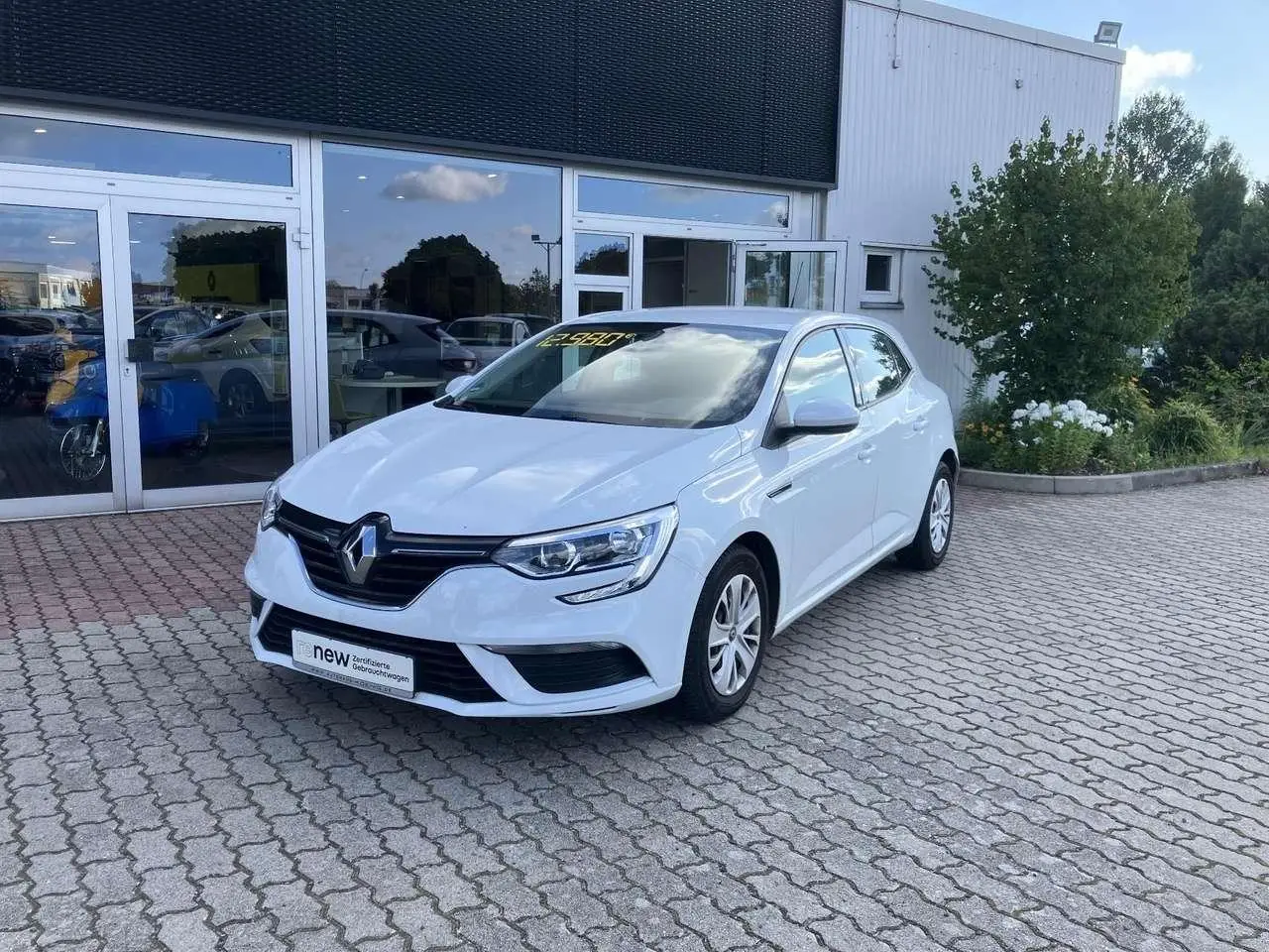 Photo 1 : Renault Megane 2019 Essence