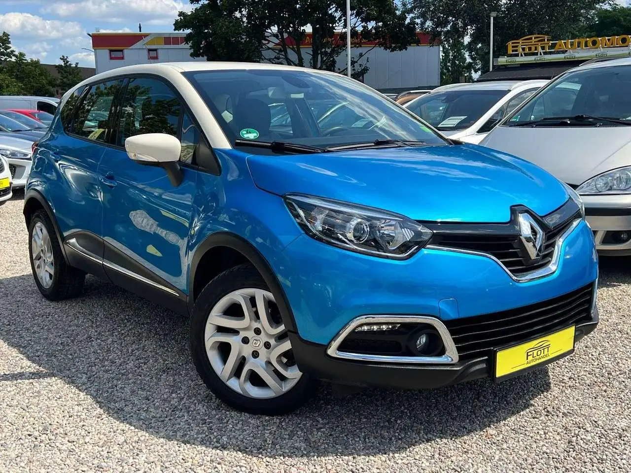 Photo 1 : Renault Captur 2016 Petrol