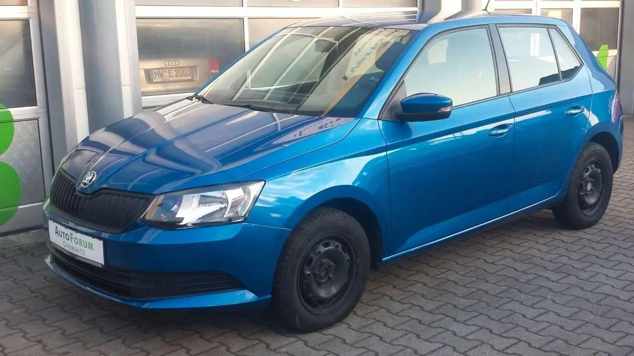 Photo 1 : Skoda Fabia 2016 Petrol