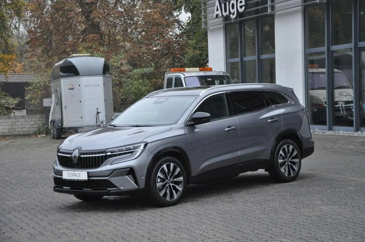 Photo 1 : Renault Espace 2024 Hybrid