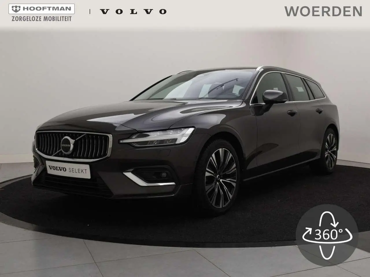 Photo 1 : Volvo V60 2023 Essence