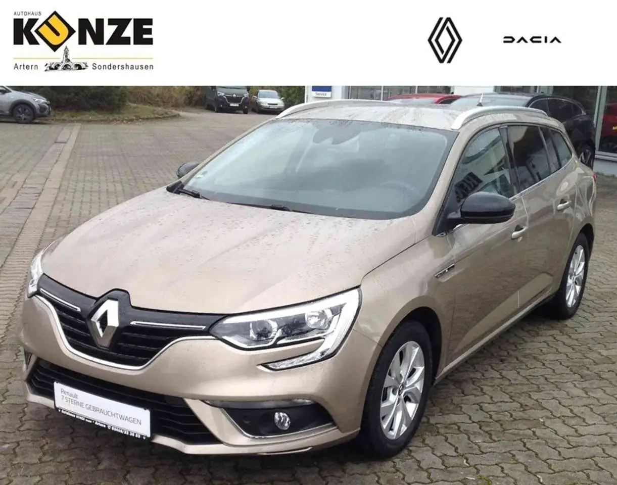 Photo 1 : Renault Megane 2019 Essence