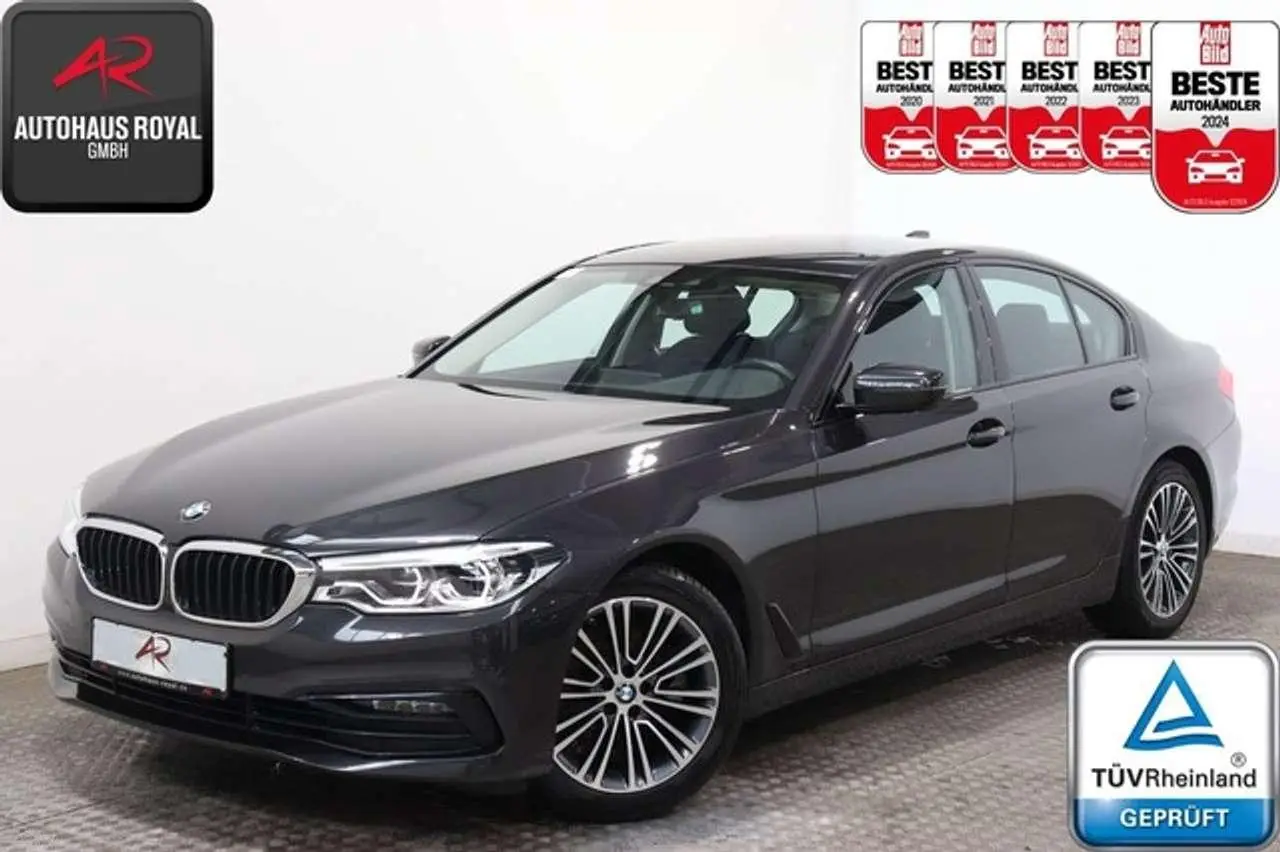 Photo 1 : Bmw Serie 5 2019 Petrol