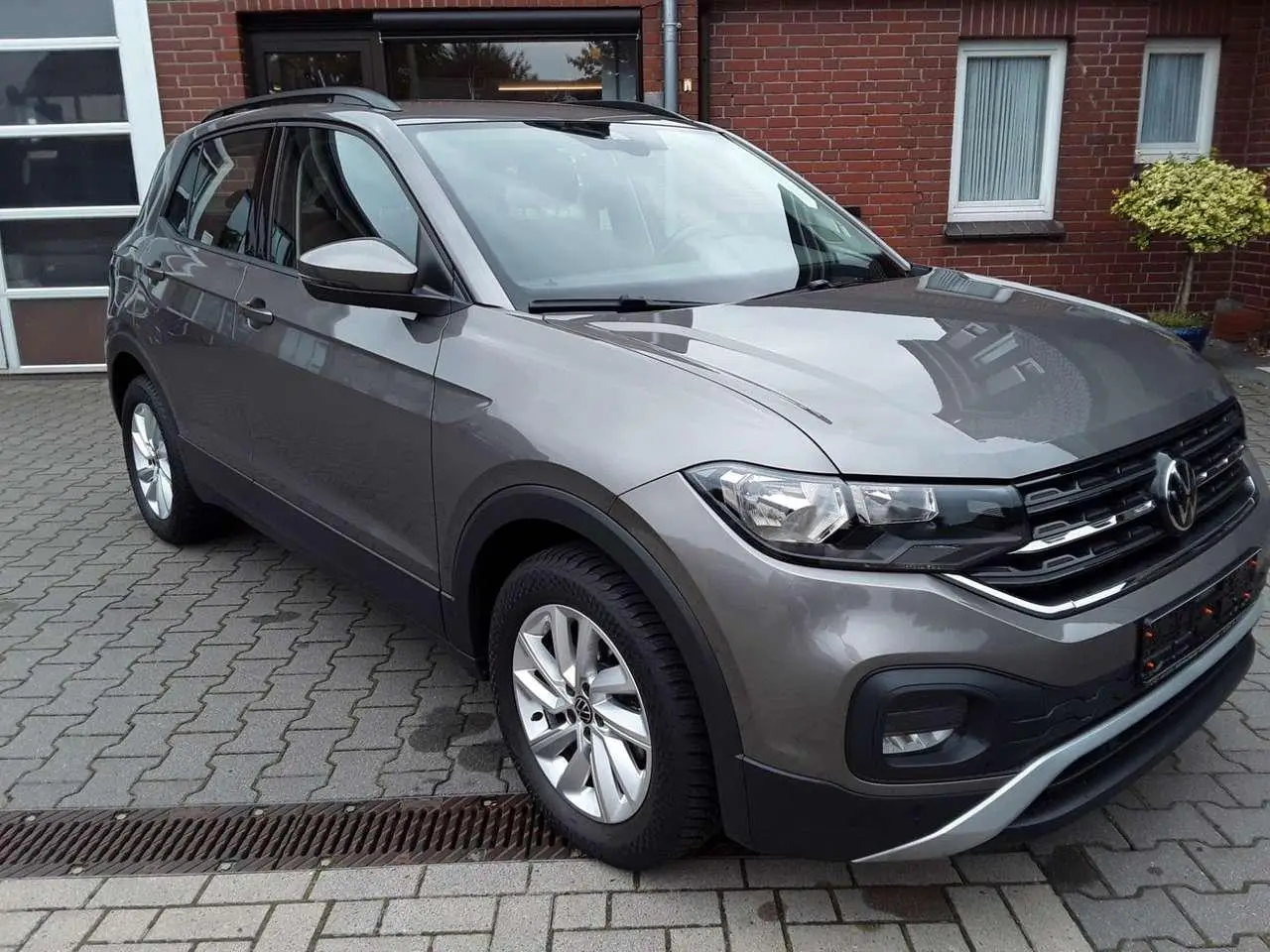 Photo 1 : Volkswagen T-cross 2021 Petrol