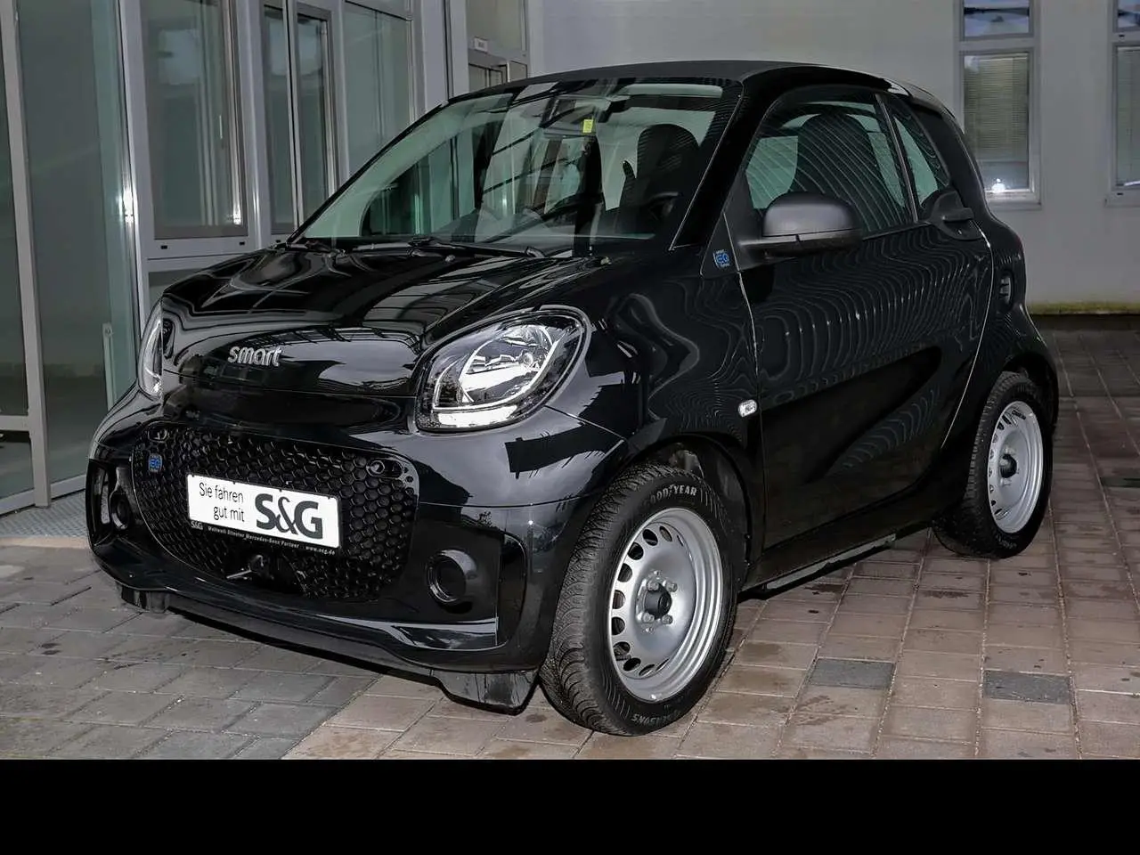 Photo 1 : Smart Fortwo 2021 Électrique