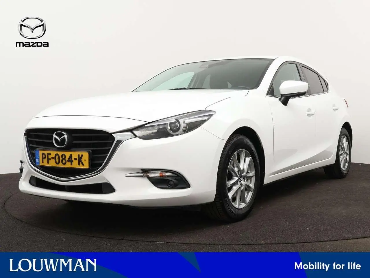 Photo 1 : Mazda 3 2017 Essence