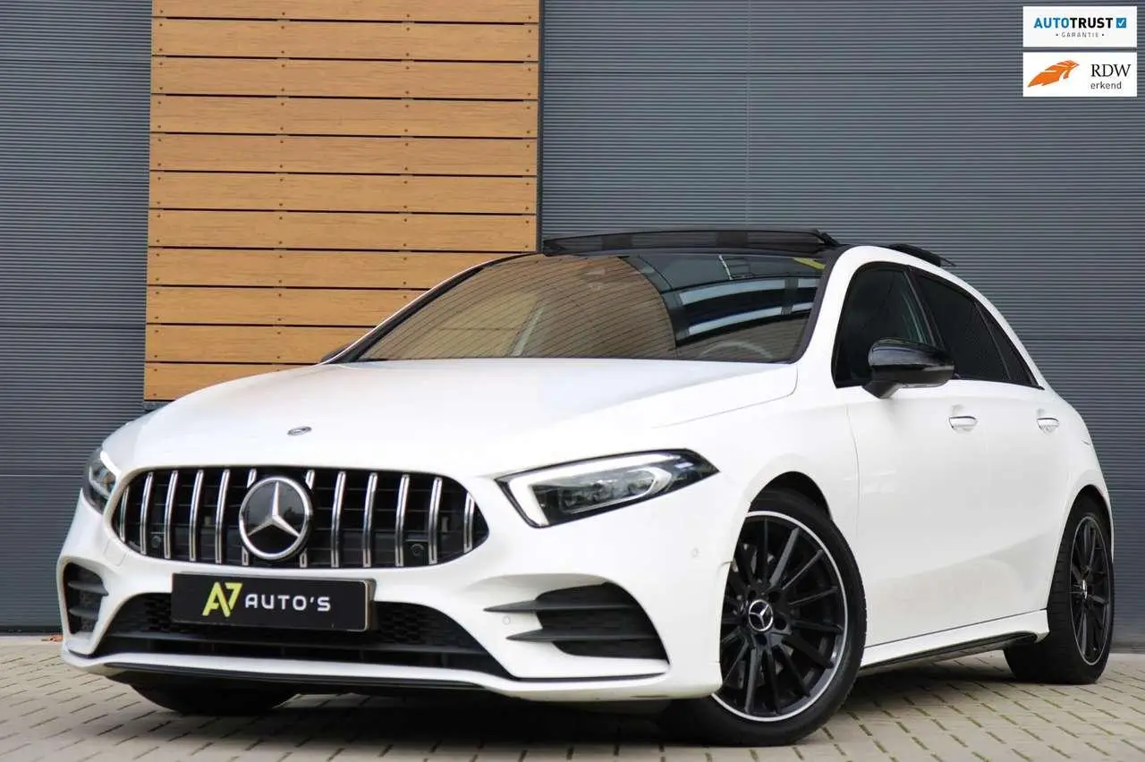 Photo 1 : Mercedes-benz Classe A 2019 Petrol