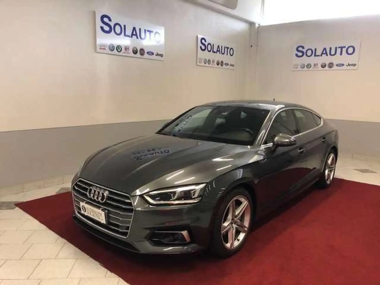 Photo 1 : Audi A5 2018 Diesel