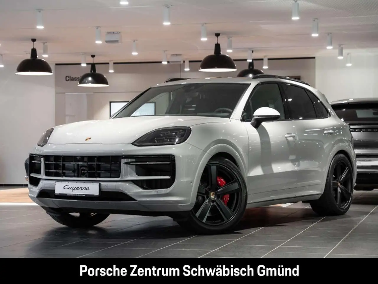 Photo 1 : Porsche Cayenne 2024 Essence